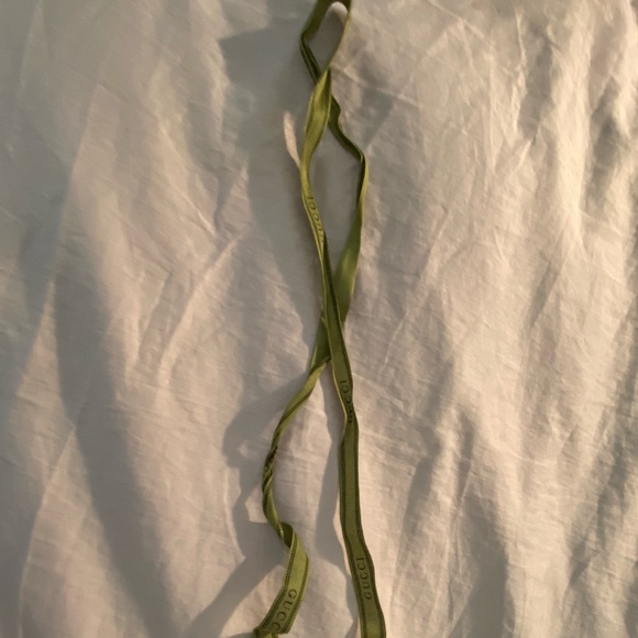 Green GUCCI Ribbon - Picture 2 of 3